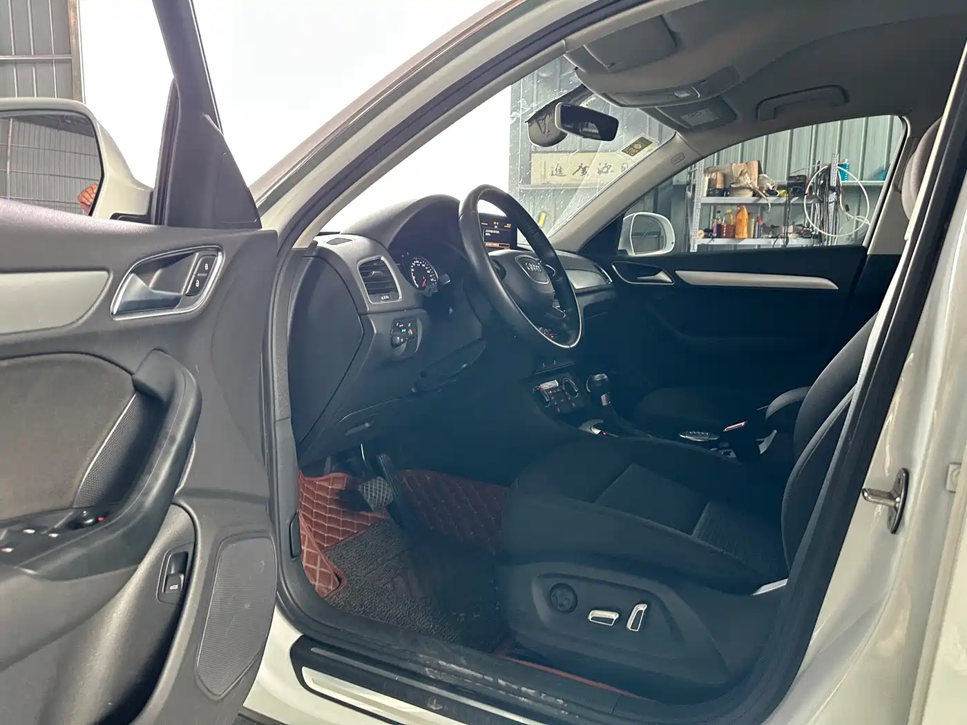Audi Q3 2016 30 TFSI Standard фото 5