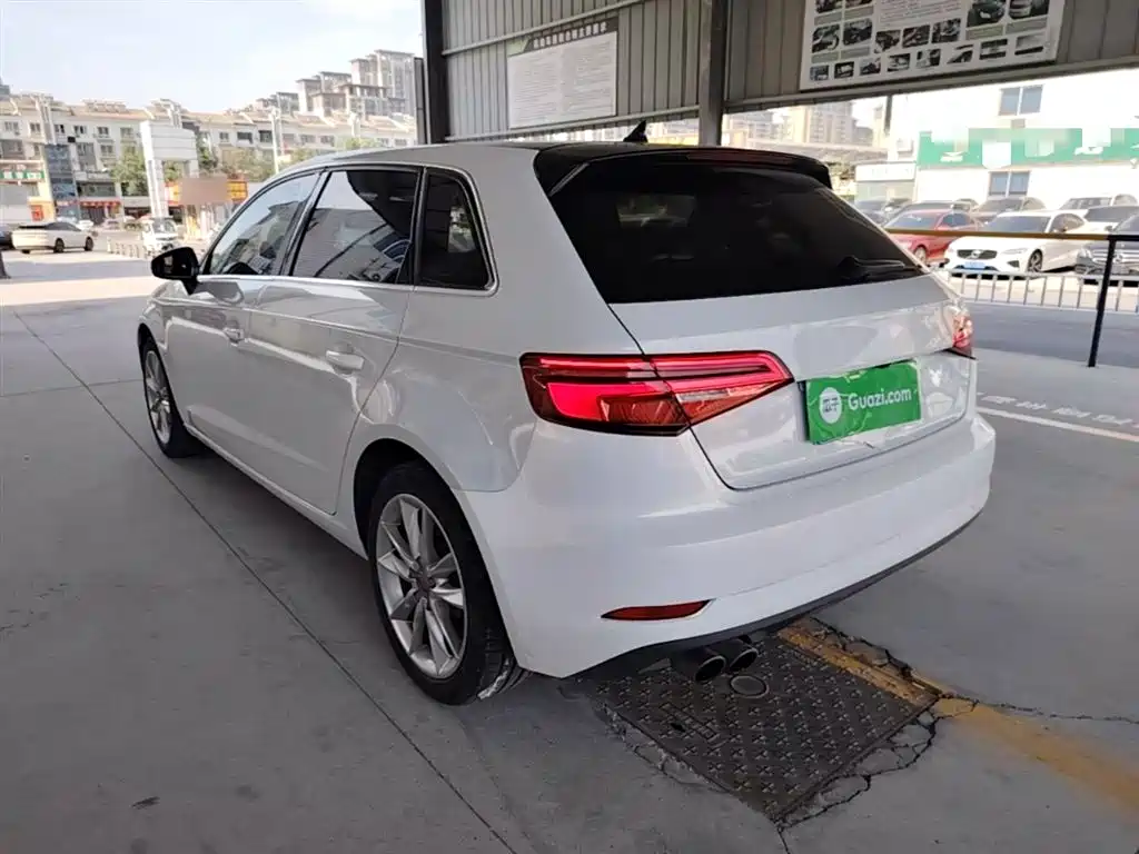 Audi A3 2018 30th Anniversary Sportback 35 TFSI Progressive фото 5