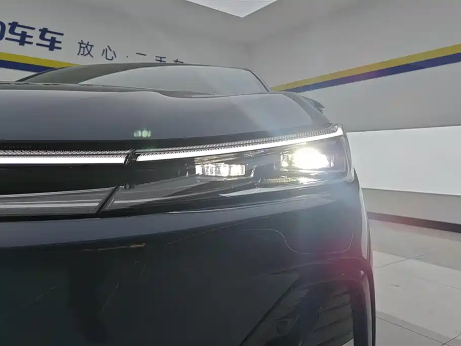 Geely Galaxy Galaxy A7 2025 EM-i 150km Explorer+ Edition фото 5