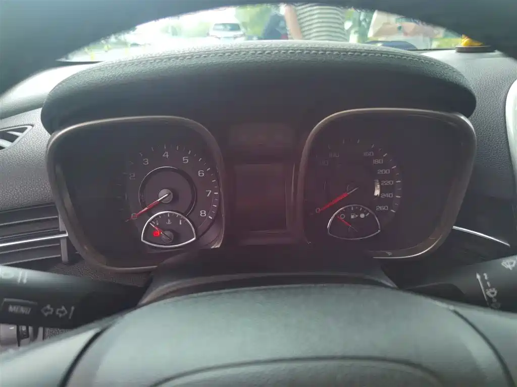 Chevrolet Malibu 2014 2.0L Automatic Luxury фото 4