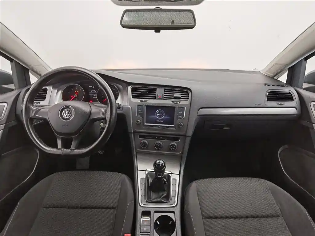 Volkswagen Golf 2014 1.6L Manual Fashion Type фото 5