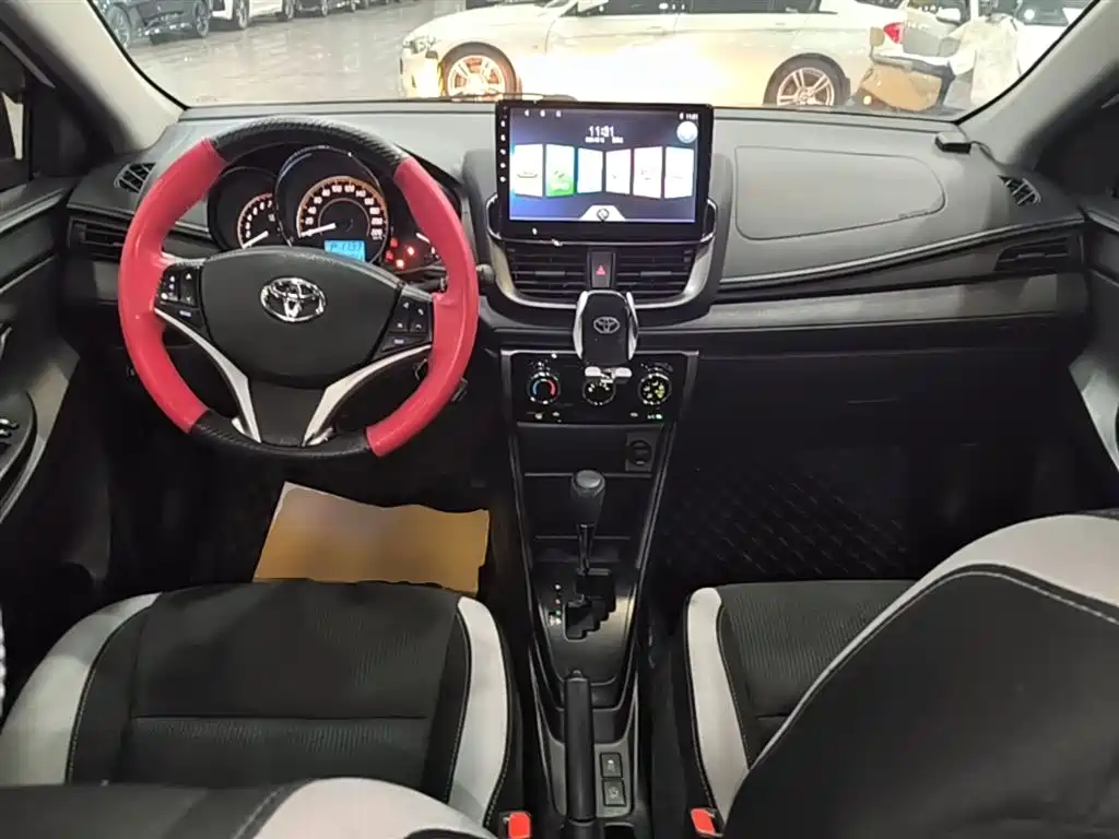 Toyota YARiS L Zhi Xuan 2021 1.5L CVT Leading Edition фото 10