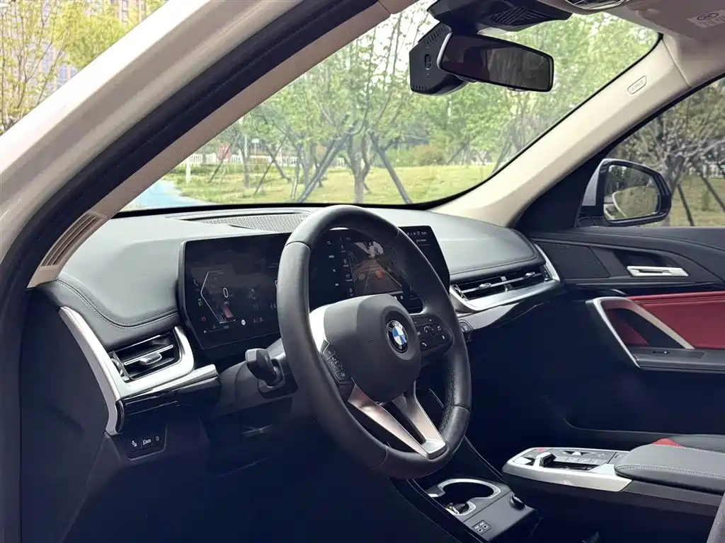 BMW X1 2023 sDrive20Li X Design Package фото 5