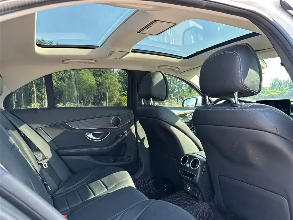 Mercedes-Benz C-Class 2021 C 260 L Sport Edition фото 17