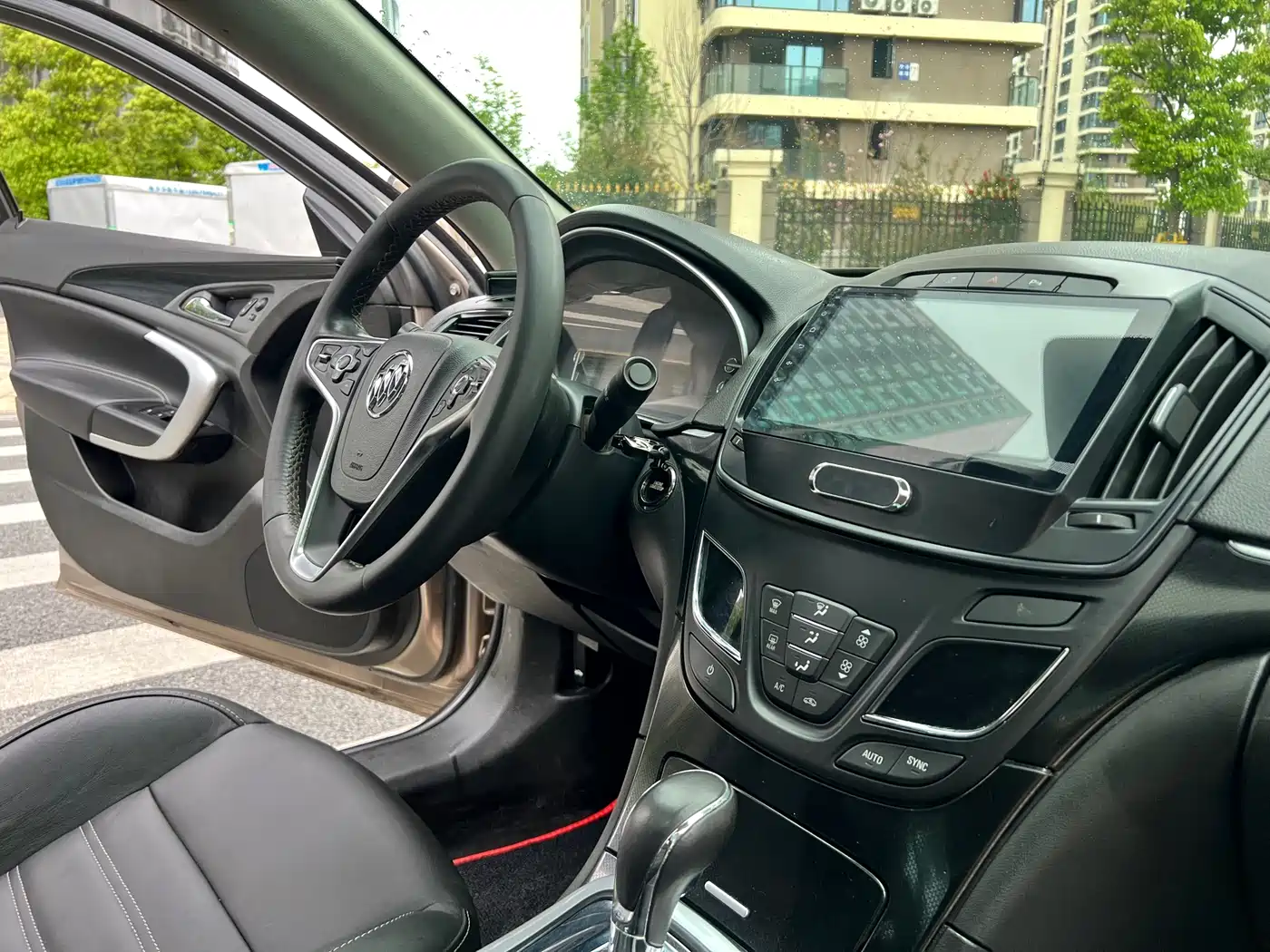 Buick Regal 2015 1.6T Elite Tech Edition фото 14