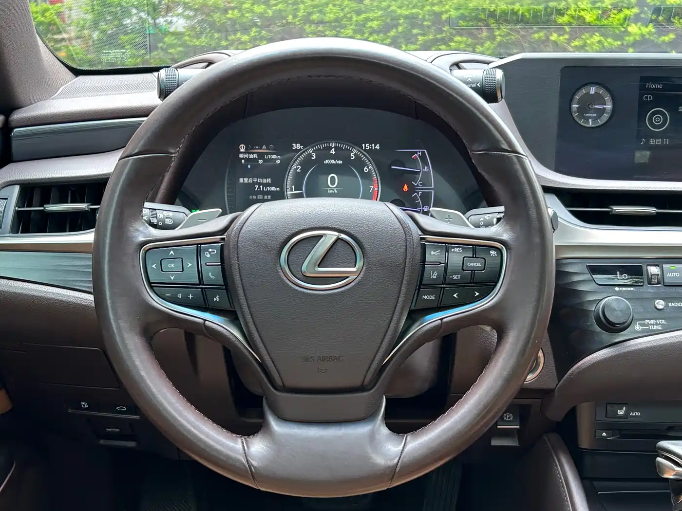 Lexus ES 2020 200 Excellence фото 10