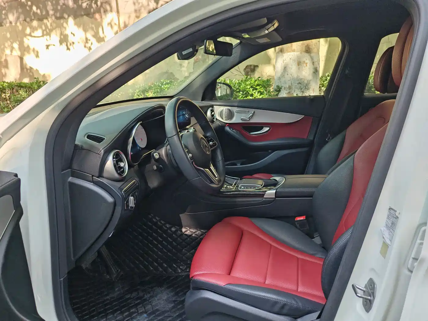Mercedes-Benz GLC 2021 GLC 300 L 4MATIC Sporty фото 10