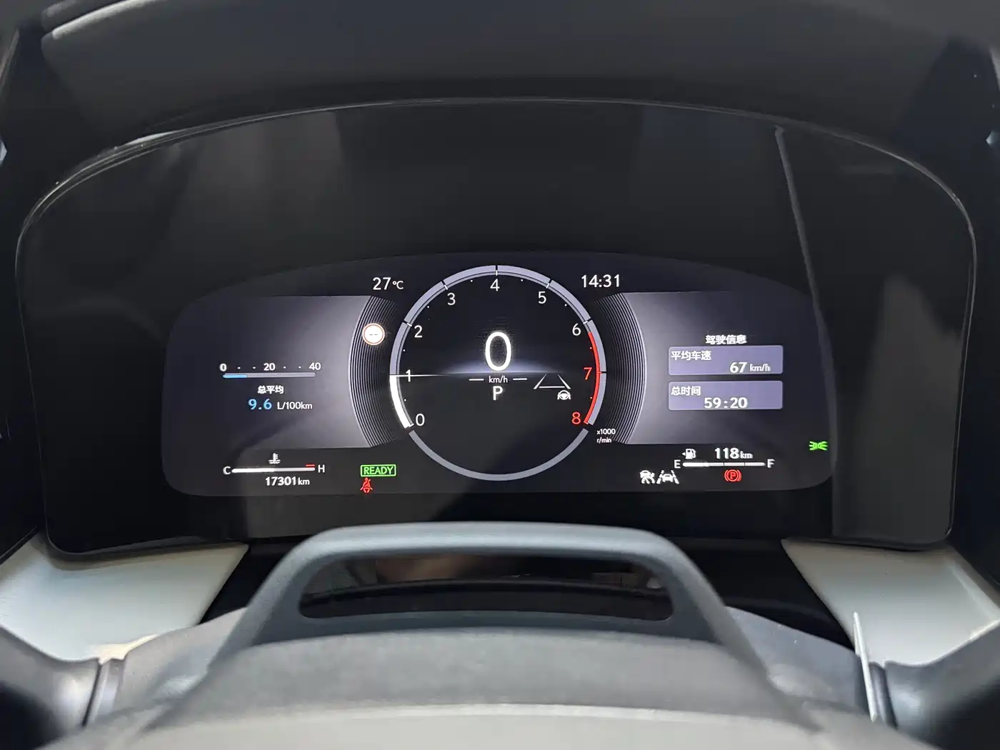 Lexus LM 2023 500h 6-Seater Prestige Edition фото 11