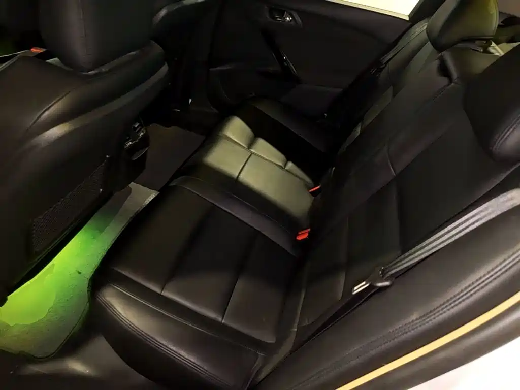 Peugeot 508 2013 2.0L 2nd Anniversary Auto Sunroof Classic Edition фото 17