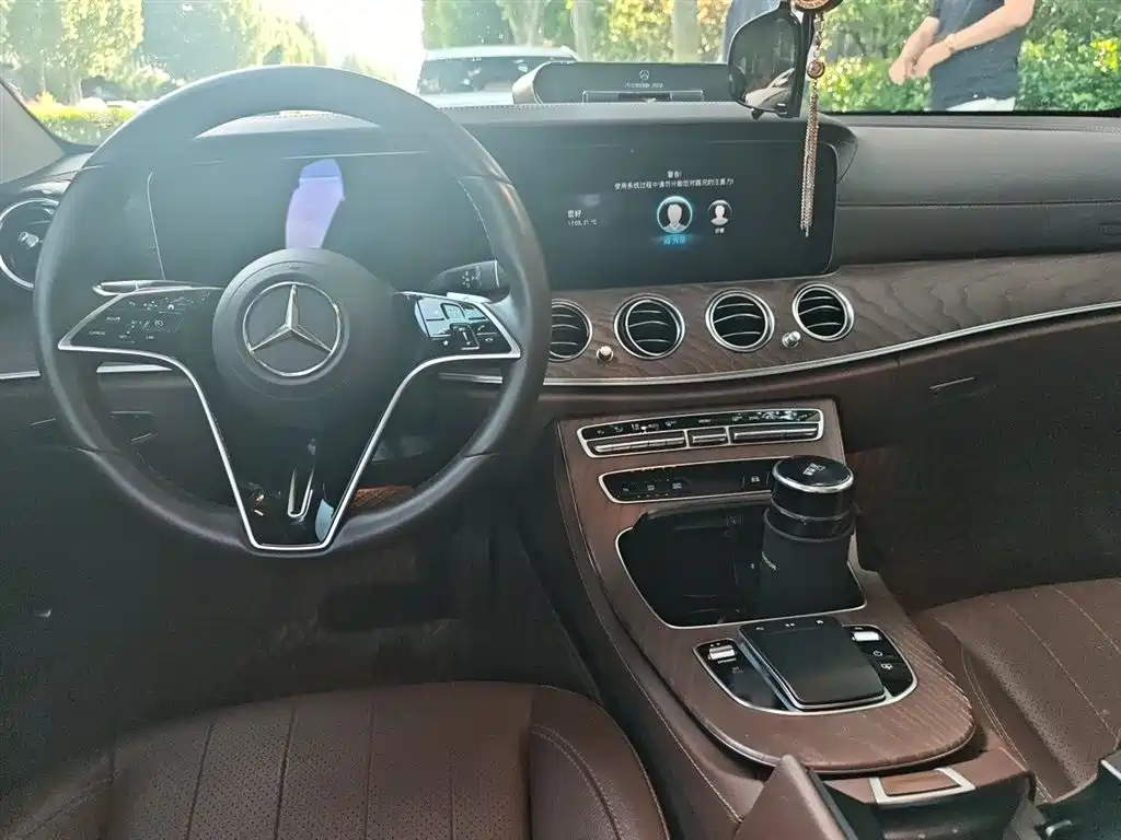 Mercedes-Benz E-Class 2021 E 300 L Luxury фото 13