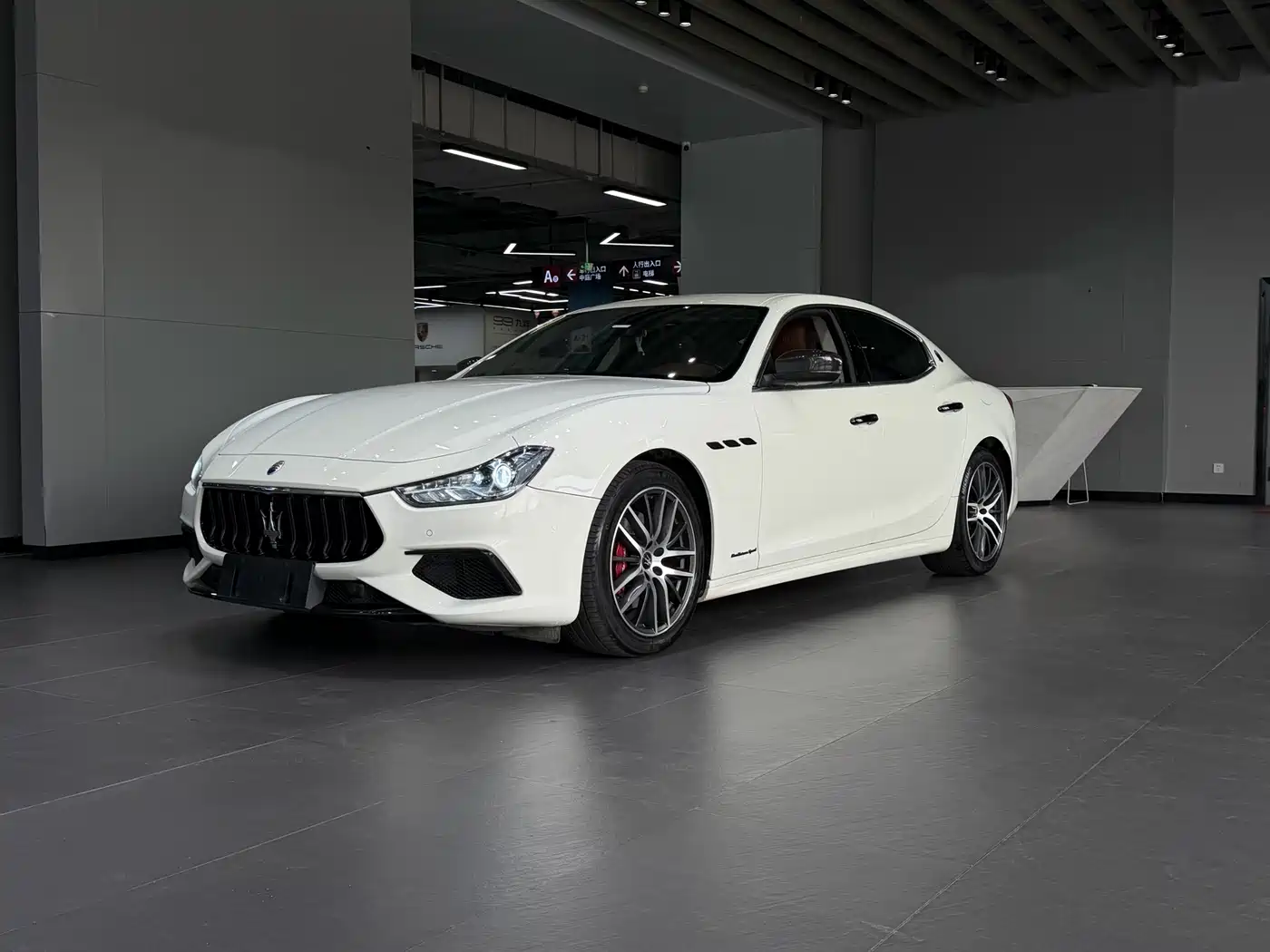 Maserati Ghibli 2020 3.0T Standard