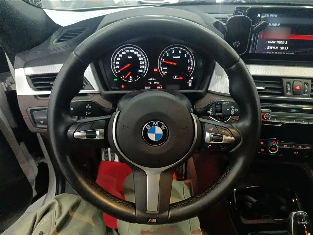 BMW X2 2021 sDrive25i Shadow Night Edition фото 3