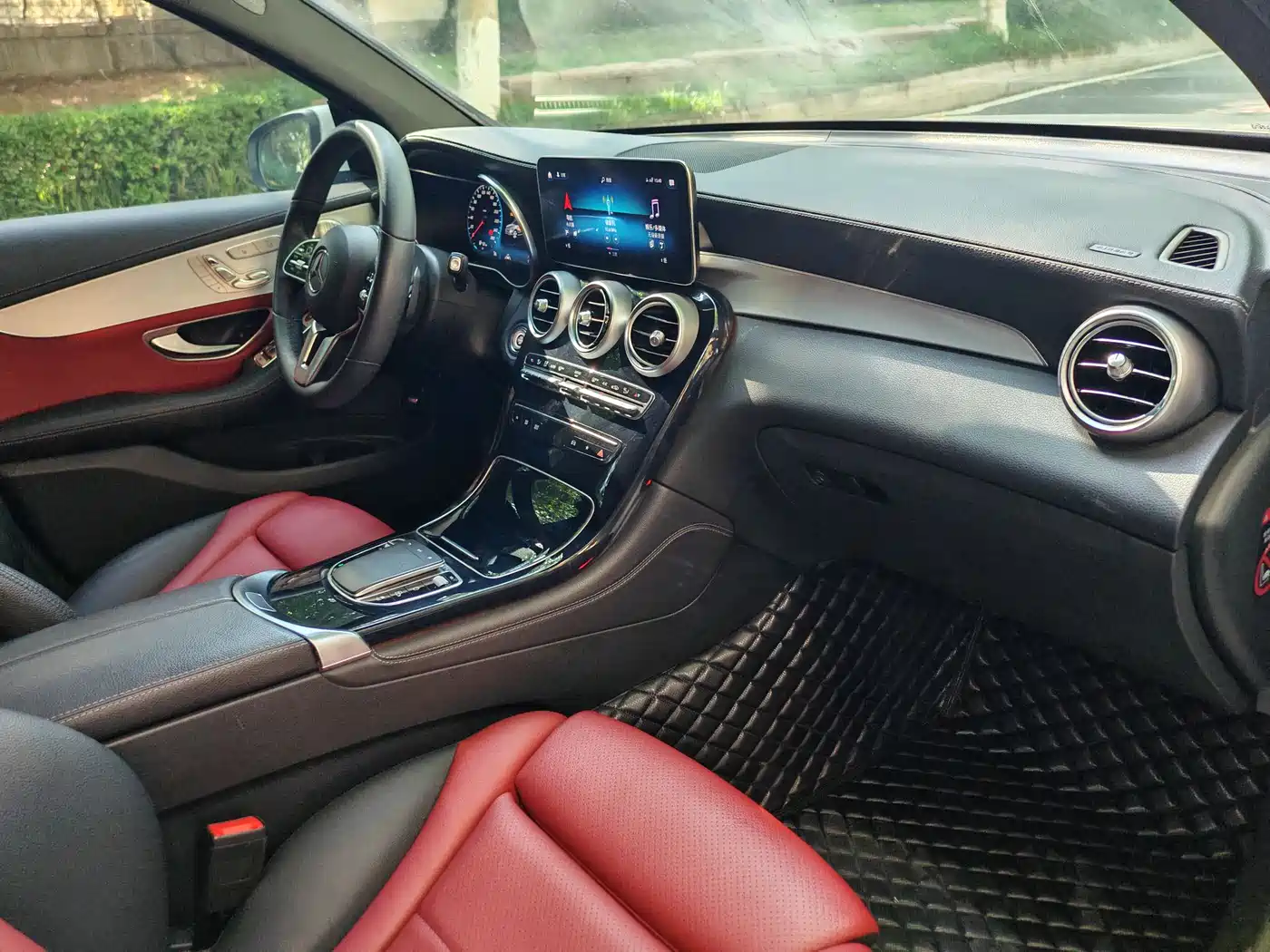 Mercedes-Benz GLC 2021 GLC 300 L 4MATIC Sporty фото 13