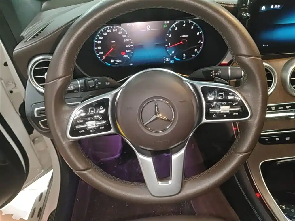 Mercedes-Benz GLC 2020 Facelift GLC 260 L 4MATIC Luxury фото 11