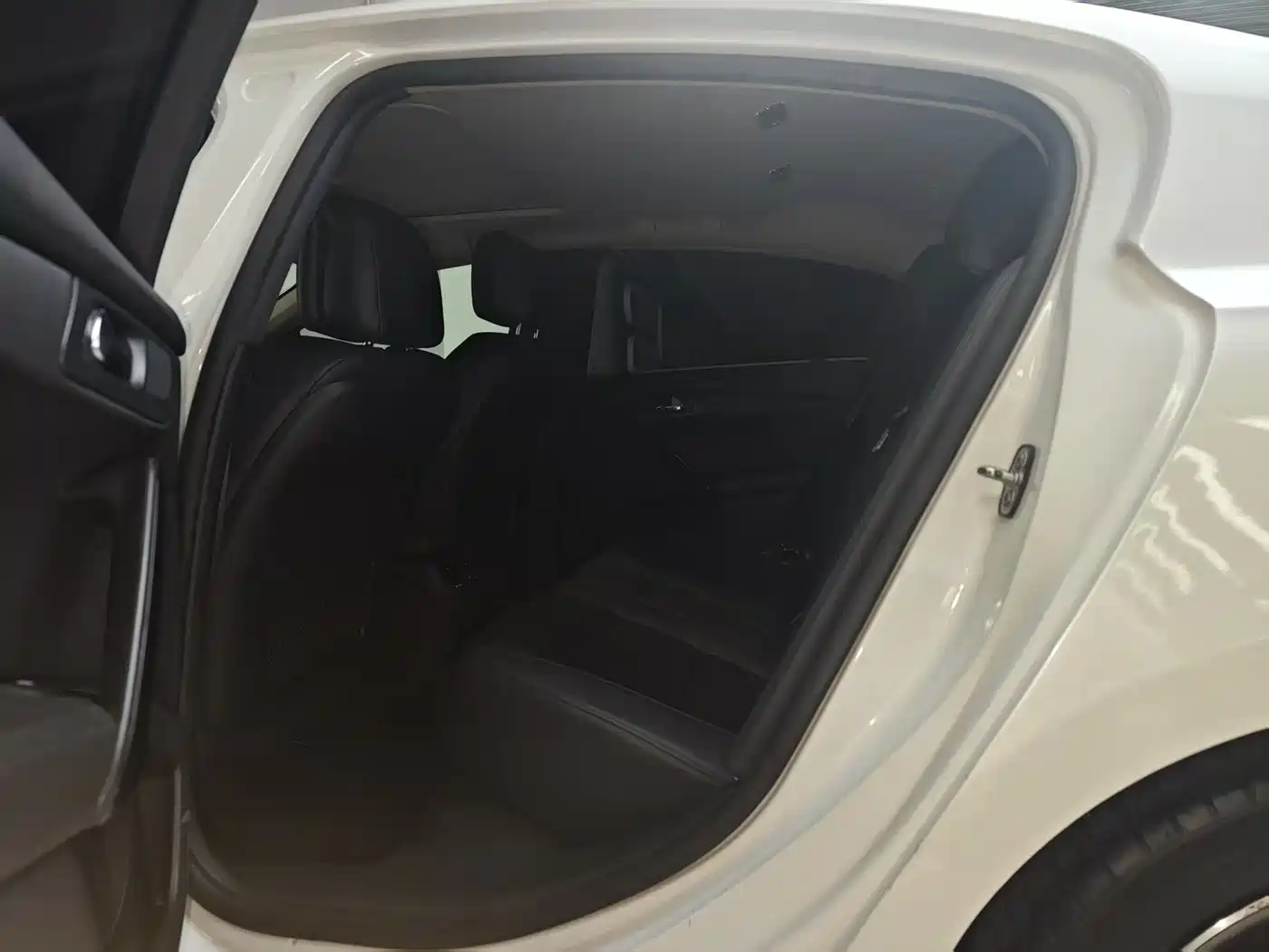 Peugeot 508 2015 1.8THP Auto Excellence Edition фото 22