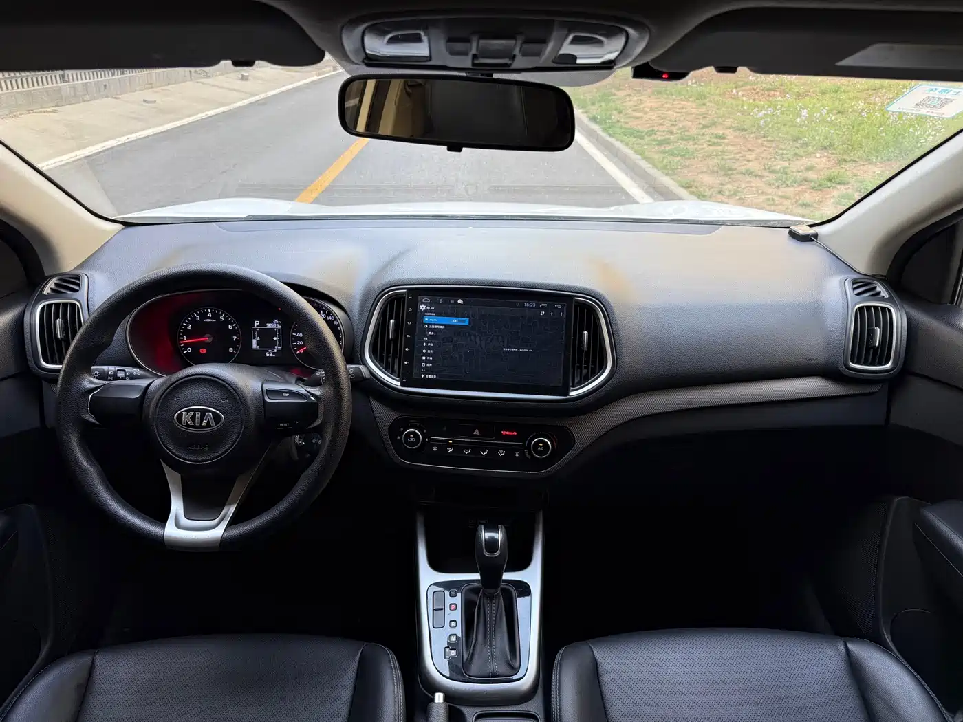 Kia KX3 Smart Run 2017 1.6L Automatic Proud Elegance Edition фото 11