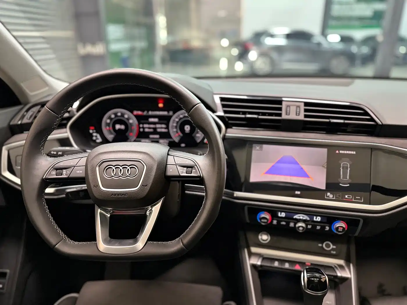 Audi Q3 2023 35 TFSI Fashion Dynamic (1.4T) фото 21