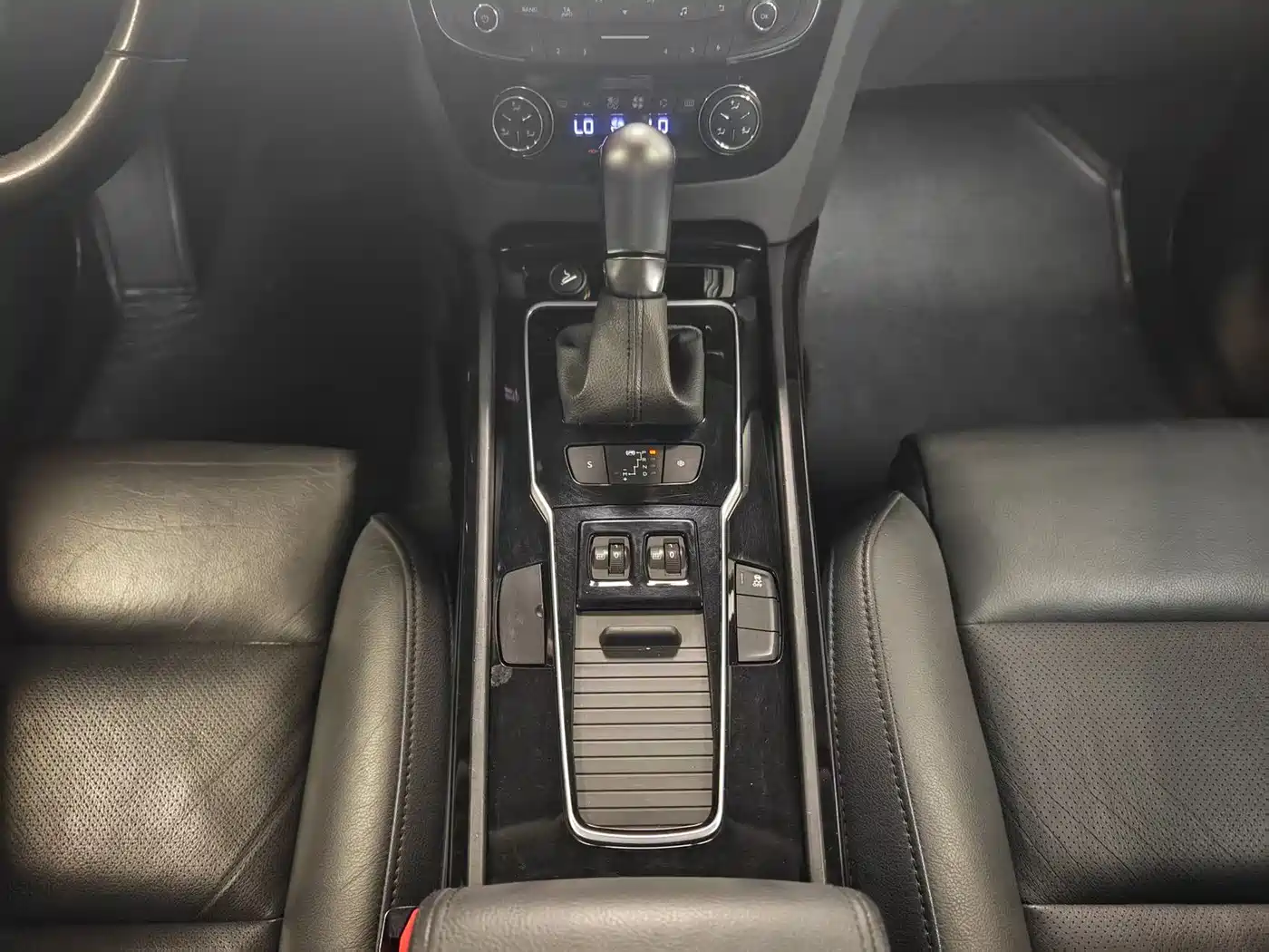 Peugeot 508 2015 1.8THP Auto Excellence Edition фото 20