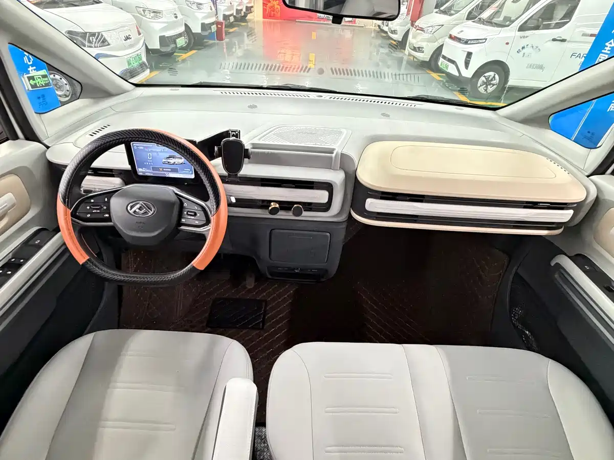SAIC Maxus Dana V1 2025 Model V1+ Long Wheelbase High Roof Multi-Purpose Edition (62kWh) фото 12