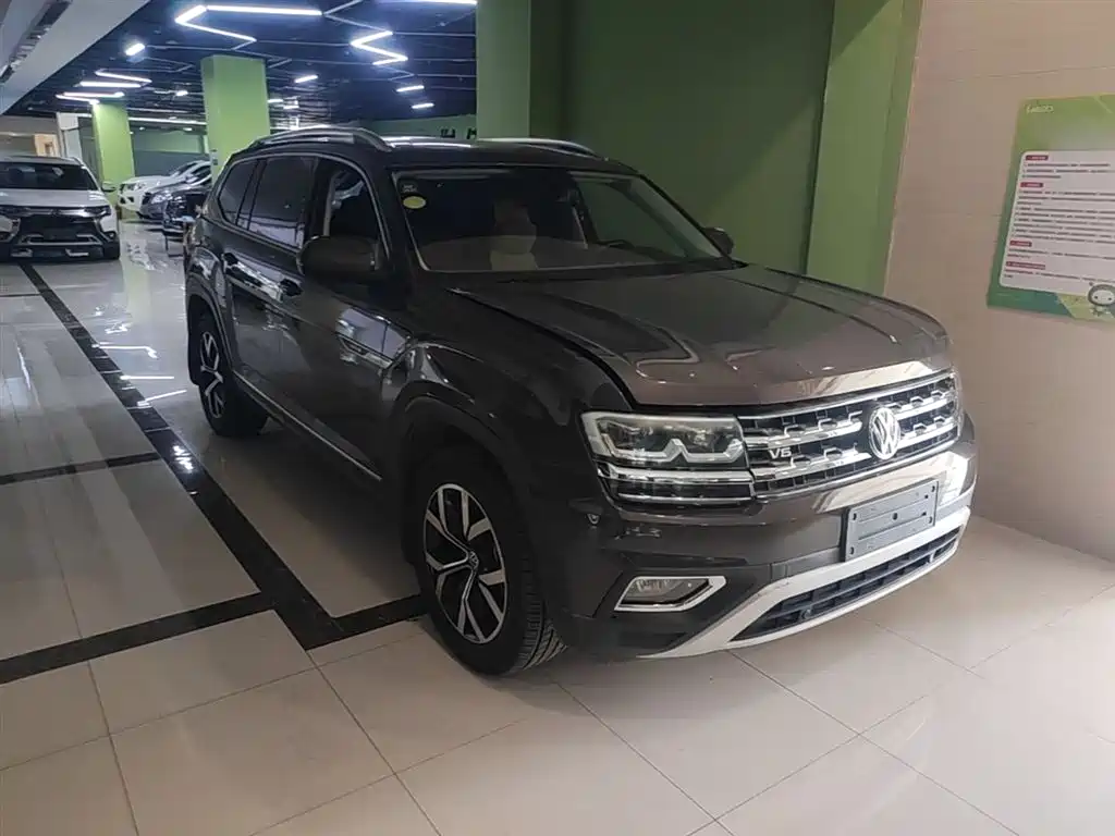 Volkswagen Teramont 2017 530 V6 4WD Luxury Edition фото 4