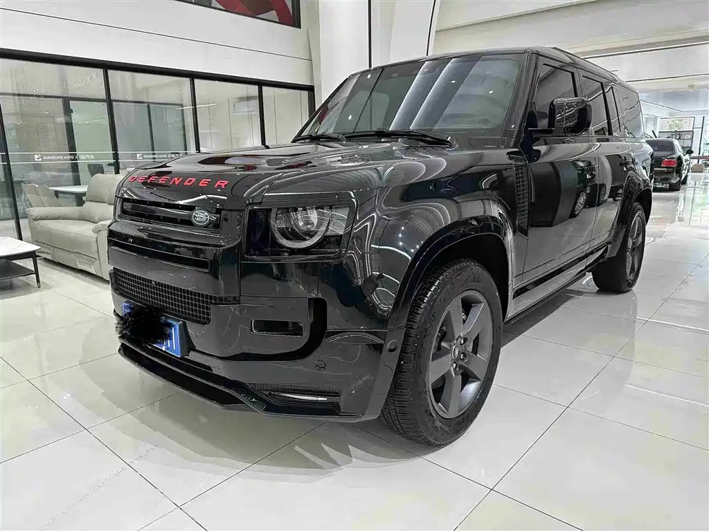 Land Rover Defender 2025 130 3.0T P400 7-Seater Luxury Edition