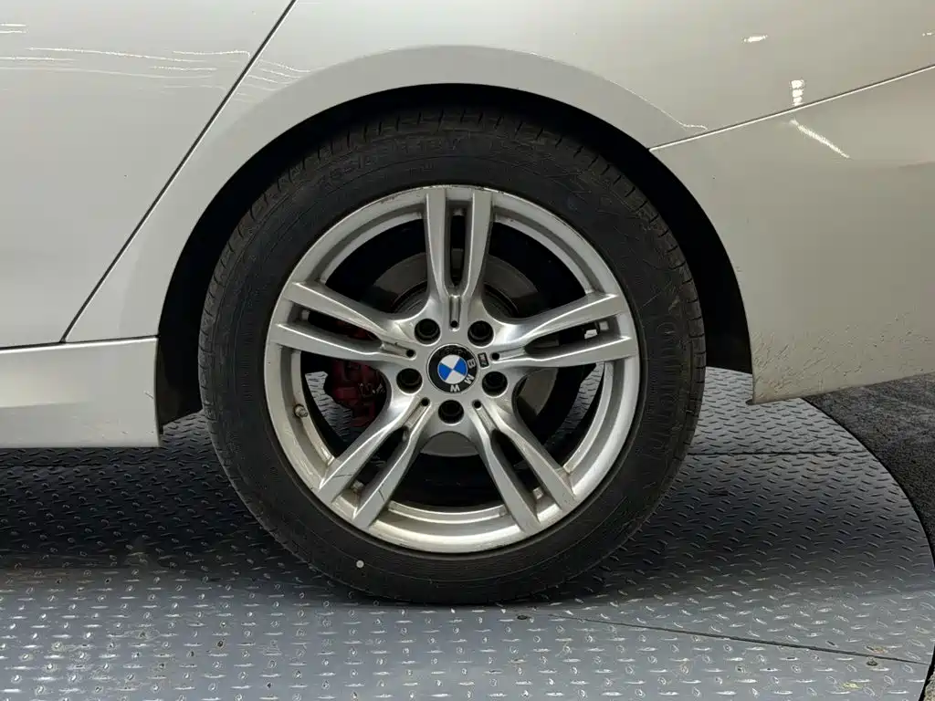 BMW 3 Series GT 2021 2020 320i M Sport Package