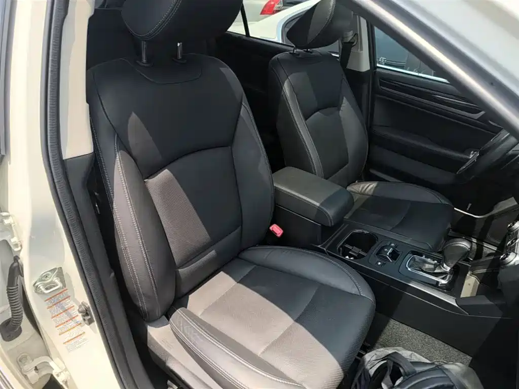 Subaru Outback 2015 2.5i Sport Navigation Edition фото 25