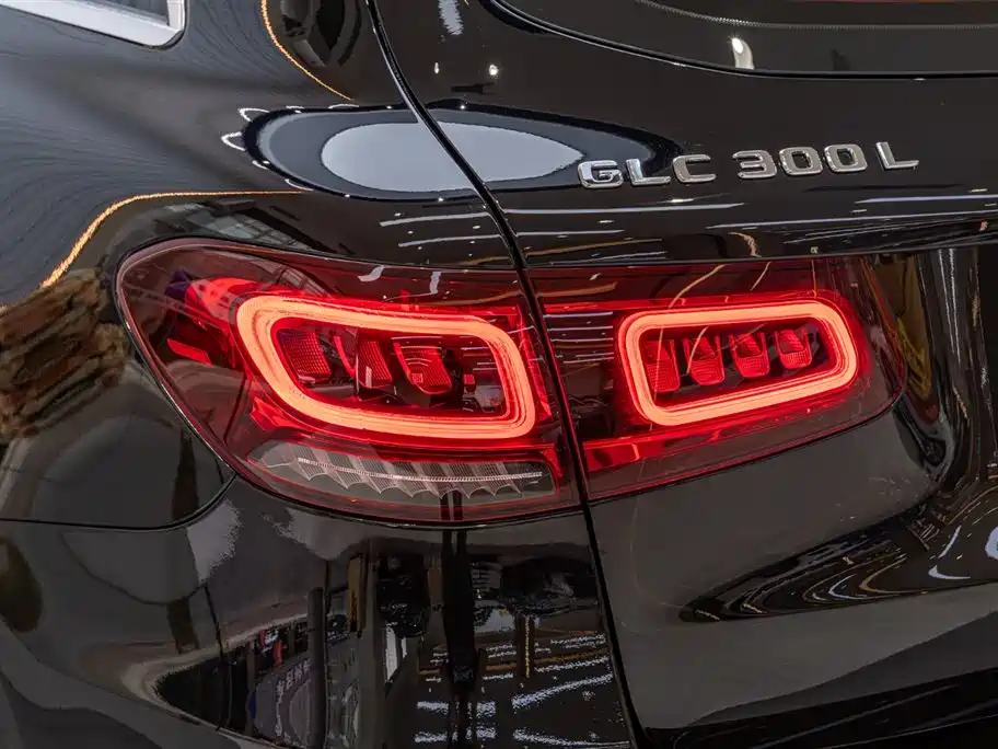 Mercedes-Benz GLC 2021 GLC 300 L 4MATIC Sporty фото 7