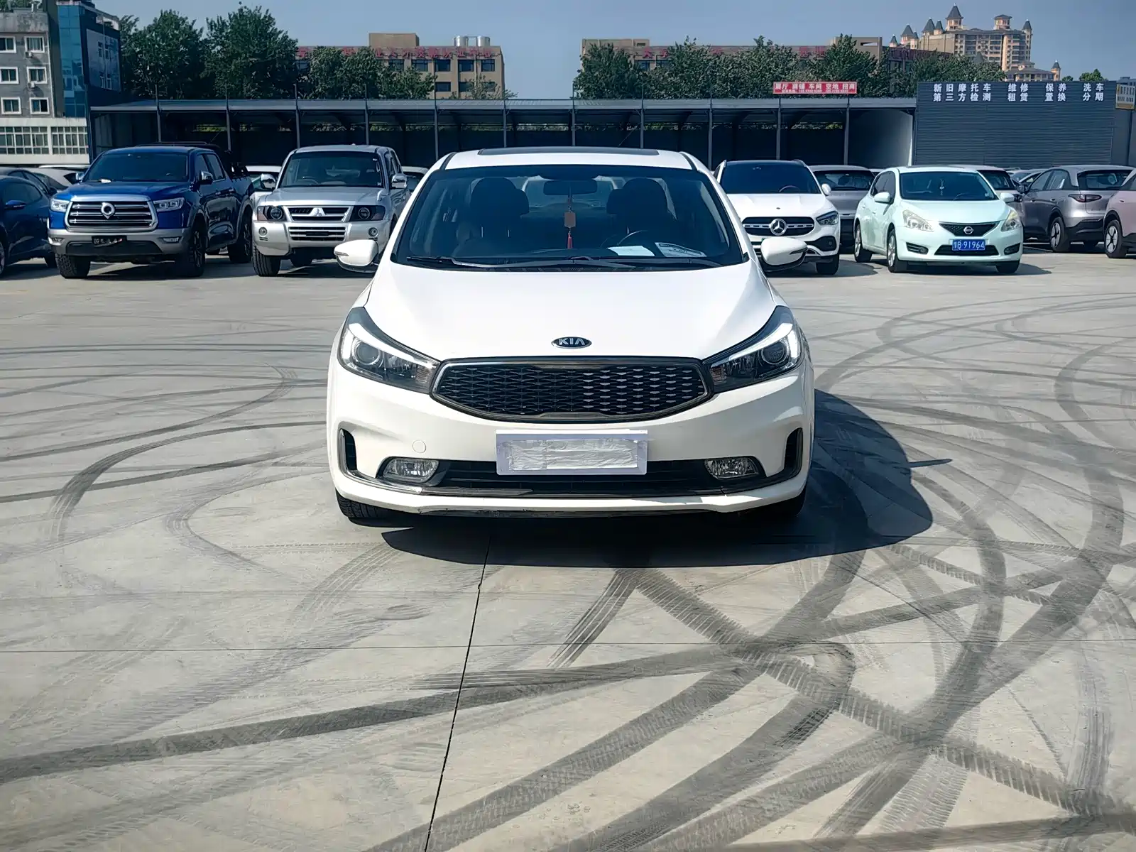 Фото 2 - Kia K3
