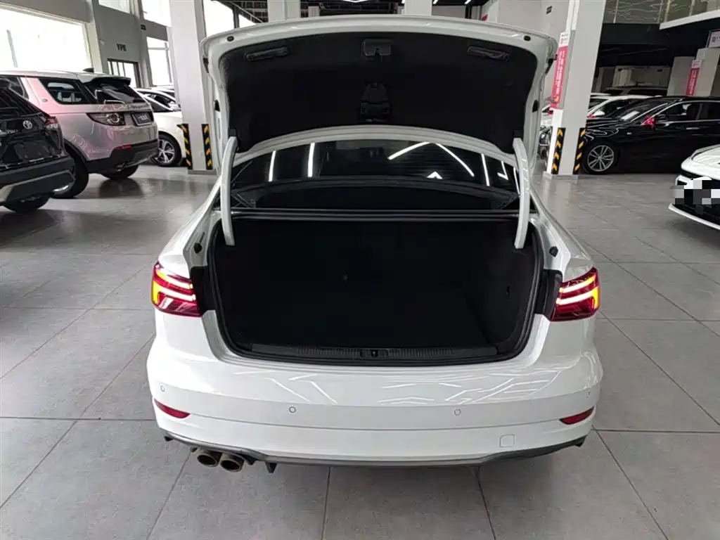 Audi A3 2020 Limousine 35 TFSI Fashion China VI фото 19