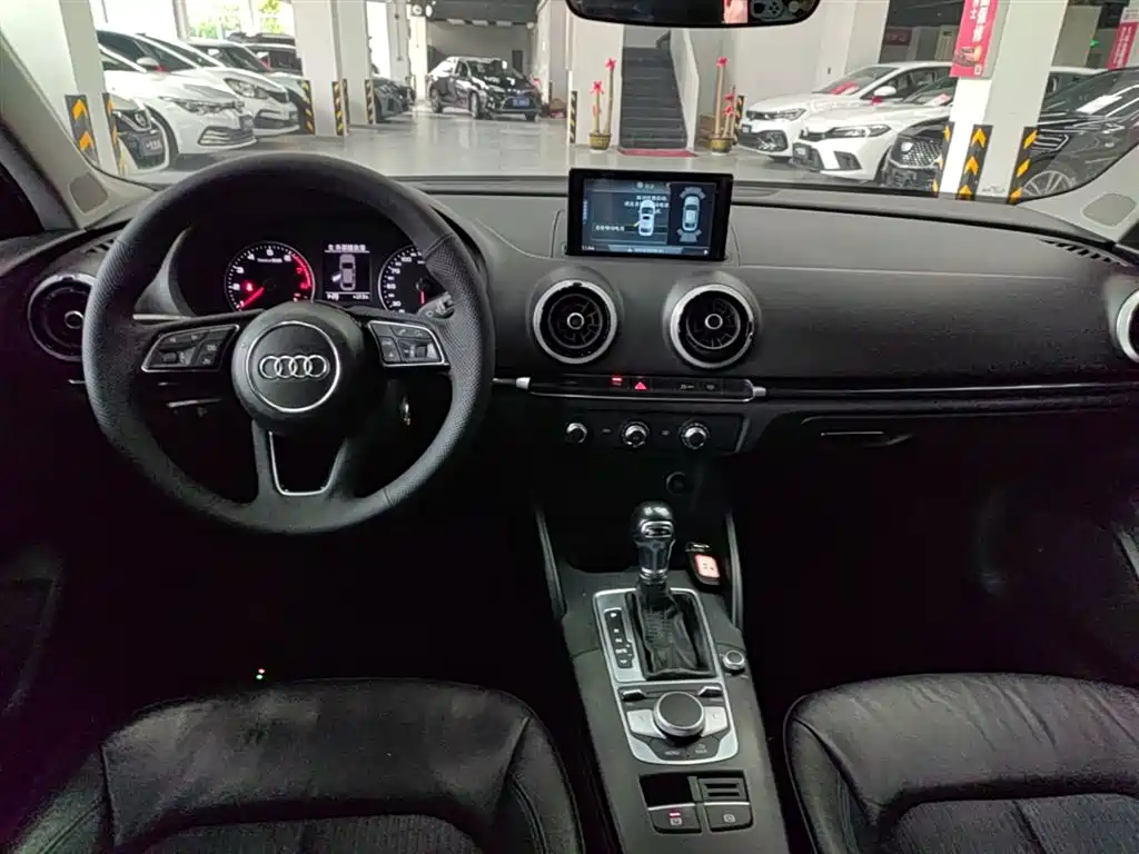 Audi A3 2020 Limousine 35 TFSI Fashion China VI фото 10