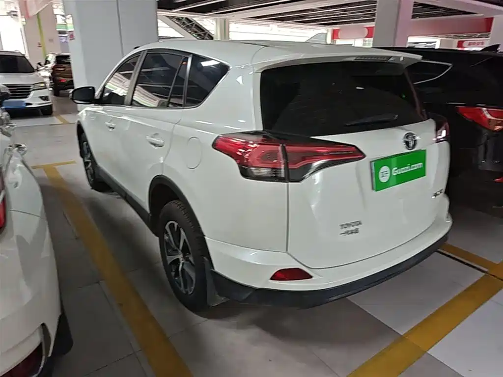 Toyota RAV4 Rongfang 2019 2.0L CVT 2WD Pioneer Version China V фото 5