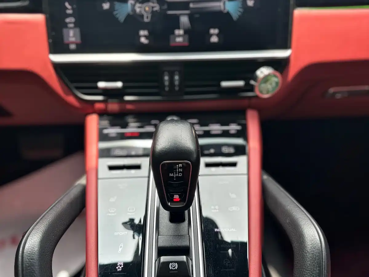 Porsche Cayenne 2019 Cayenne 3.0T фото 12