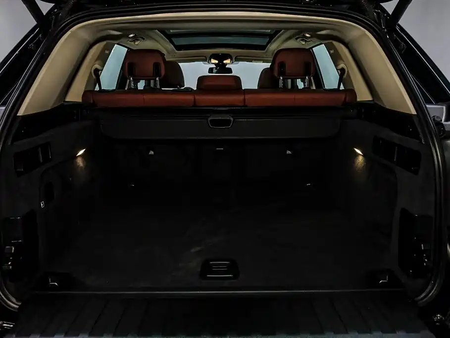 BMW X5 (Import) 2020 xDrive30i M Sport Package фото 6