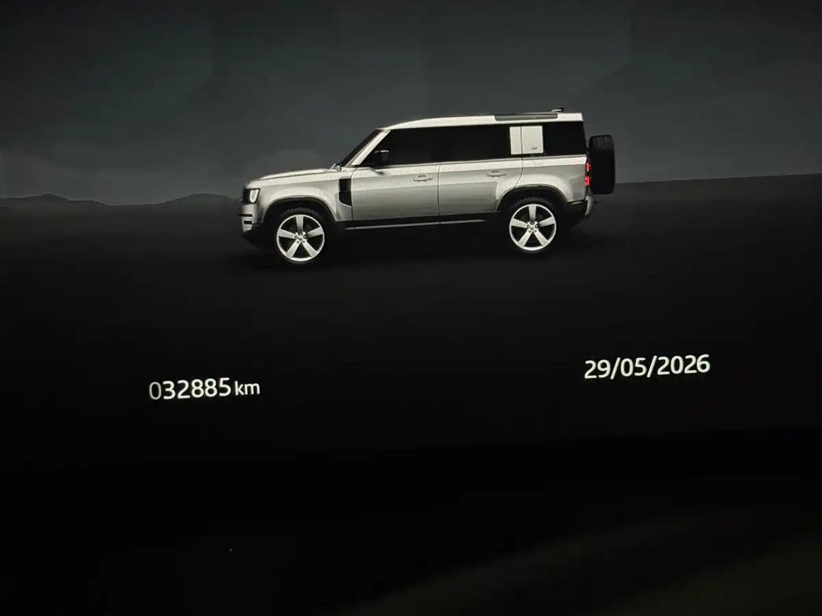 Land Rover Defender 2024 110 3.0T P400 X-DYNAMIC HSE фото 9