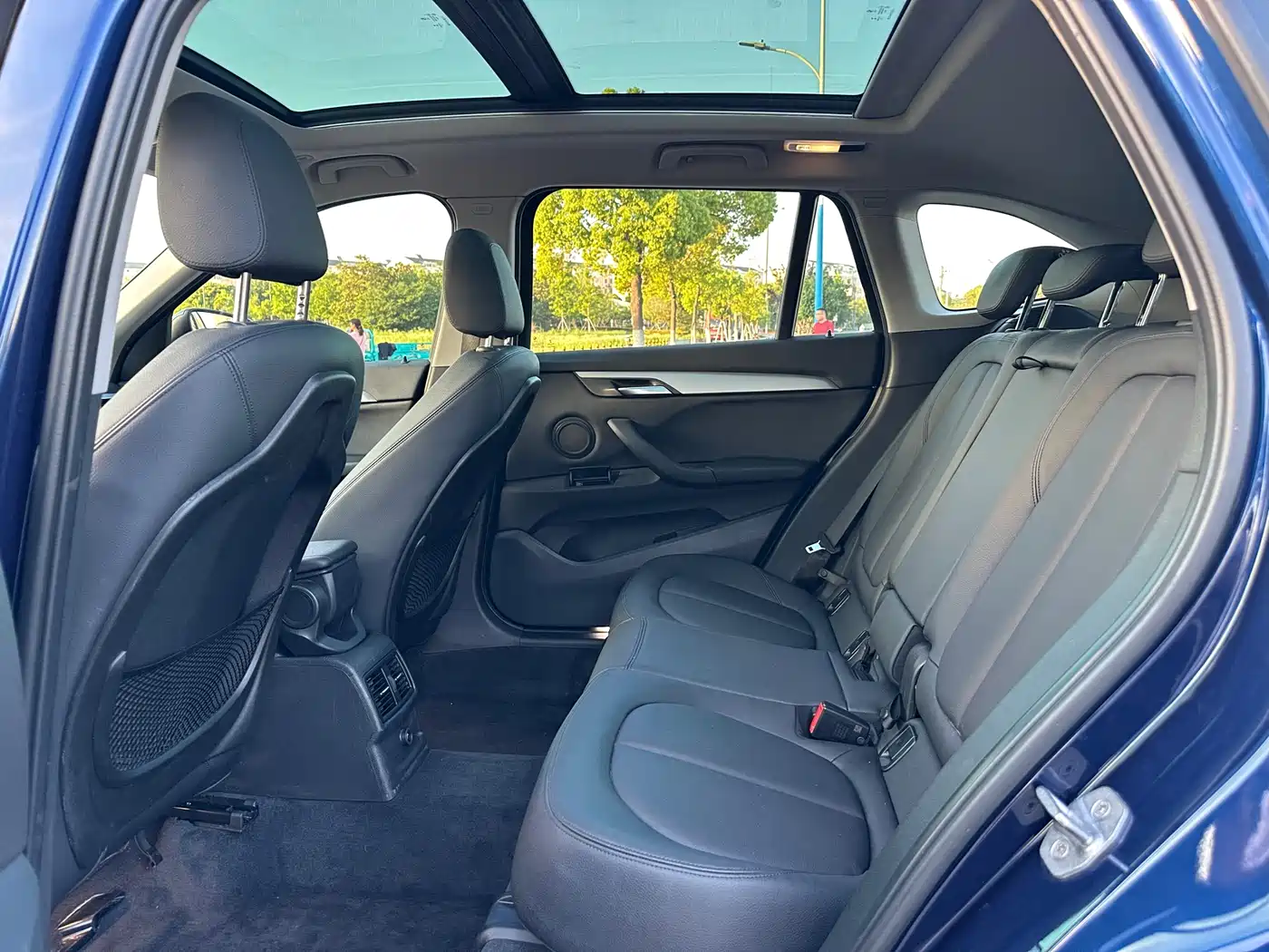BMW X1 2018 sDrive20Li Leading Model фото 13
