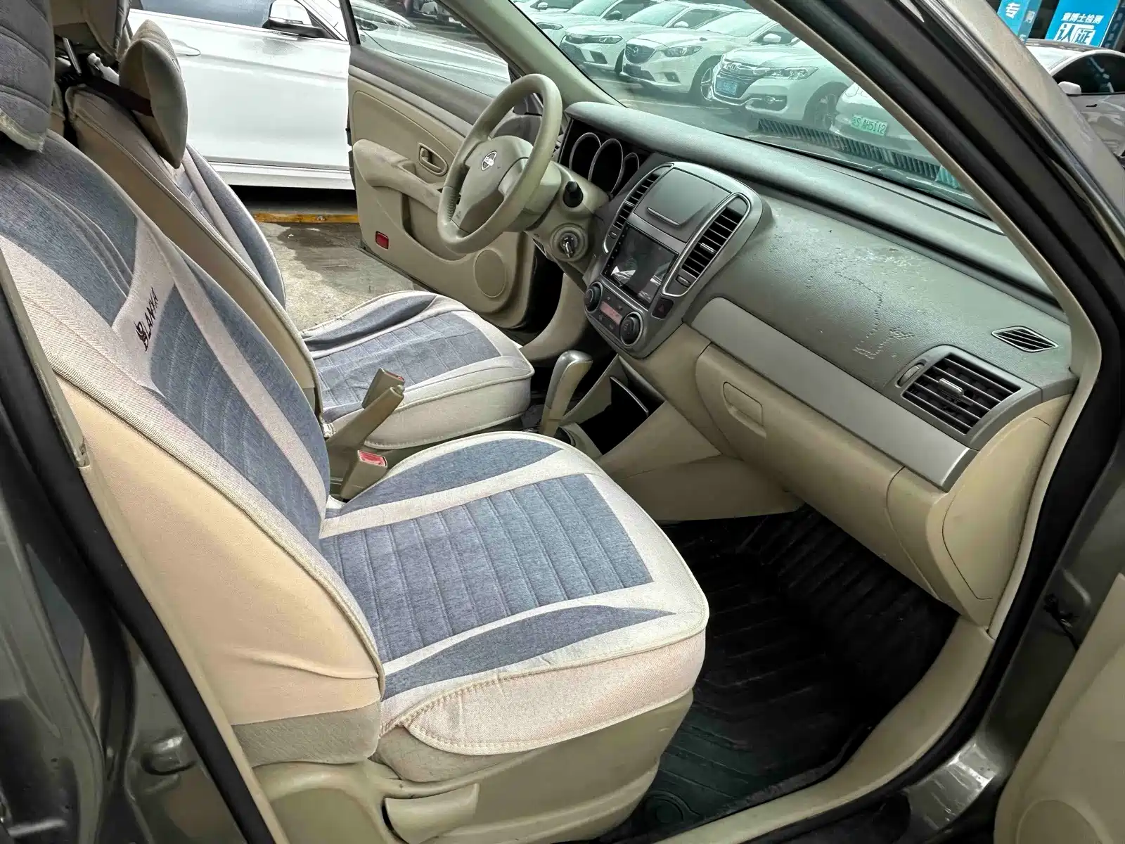 Фото 17 - Nissan Sylphy