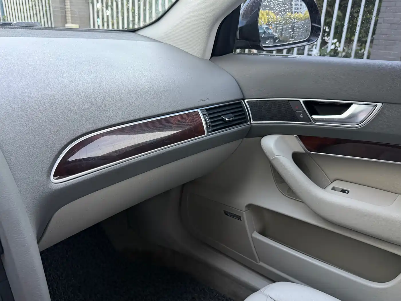Audi A6L 2010 2.8 FSI Luxury фото 11