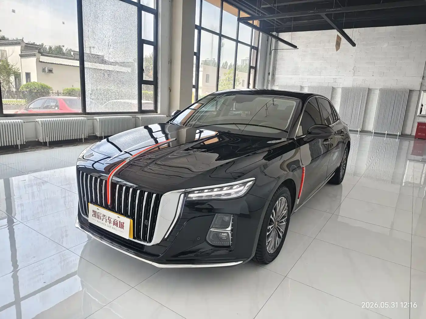 Hongqi H5 2025 1.5T DCT Flag Rhythm 500,000 Units Memorial Edition