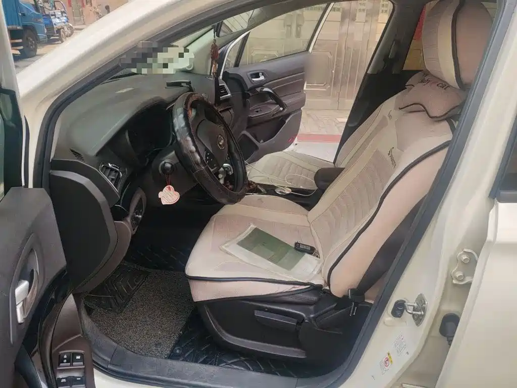 GAC Trumpchi Trumpchi GS4 2017 235T Automatic 2WD Elite фото 13