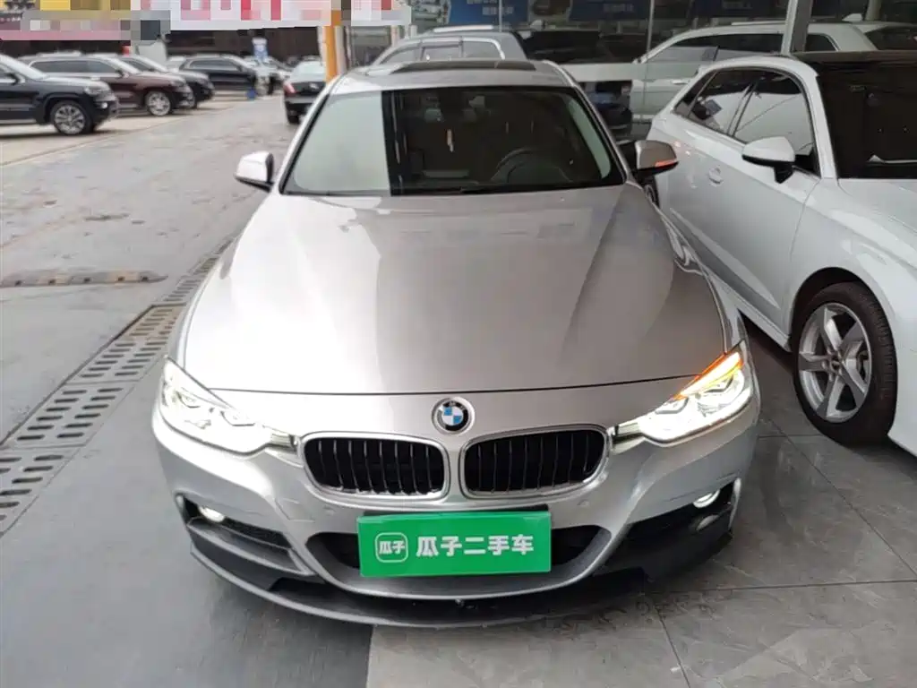 BMW 3 Series 2017 320Li M Sport фото 3