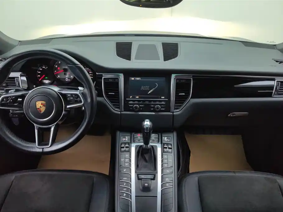 Porsche Macan 2016 Macan S 3.0T фото 12