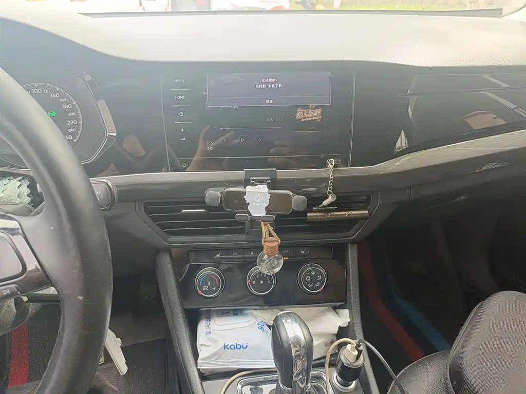 Volkswagen Bora 2020 1.5L Automatic Comfort фото 10
