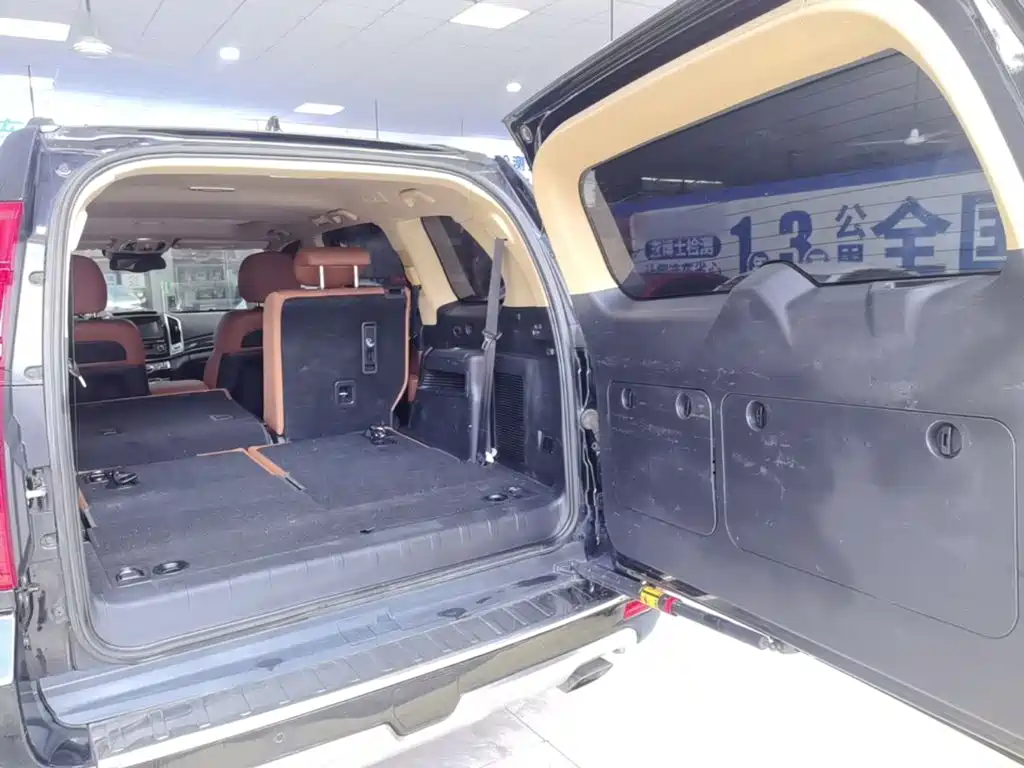 Haval H9 2015 2015 2.0T 4WD Luxury 7-Seater
