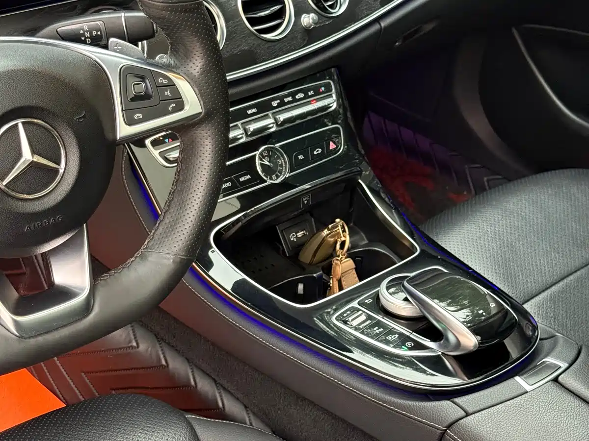 Mercedes-Benz E-Class 2017 E 300 L Sport Luxury фото 15