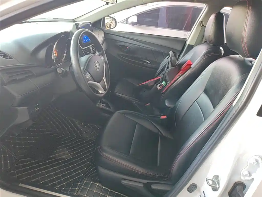 Toyota YARiS L Zhi Xuan 2022 Zhi Xuan X 1.5L CVT Leading PLUS Edition фото 15