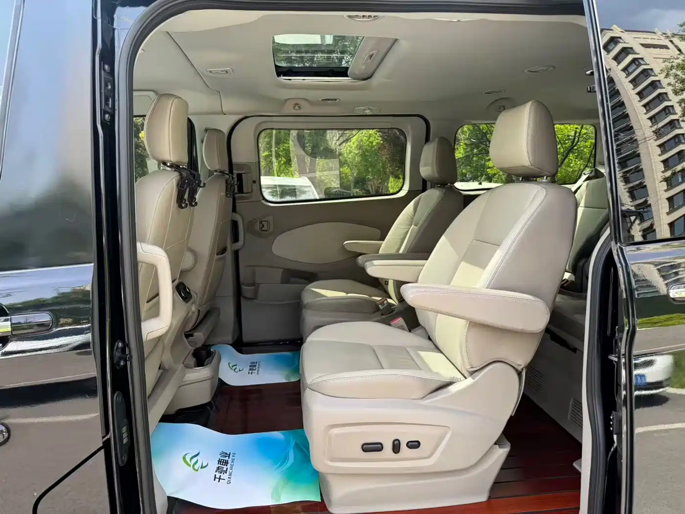 Ford Tourneo 2020 Facelift 2.0T Automatic Business Class фото 6