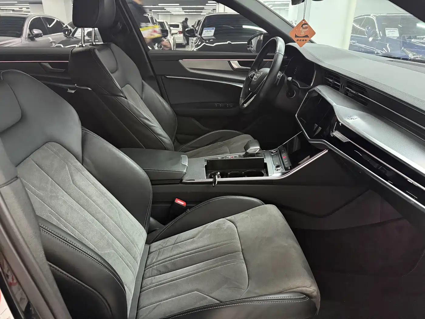 Audi A6L 2023 40 TFSI Luxury Dynamic фото 10