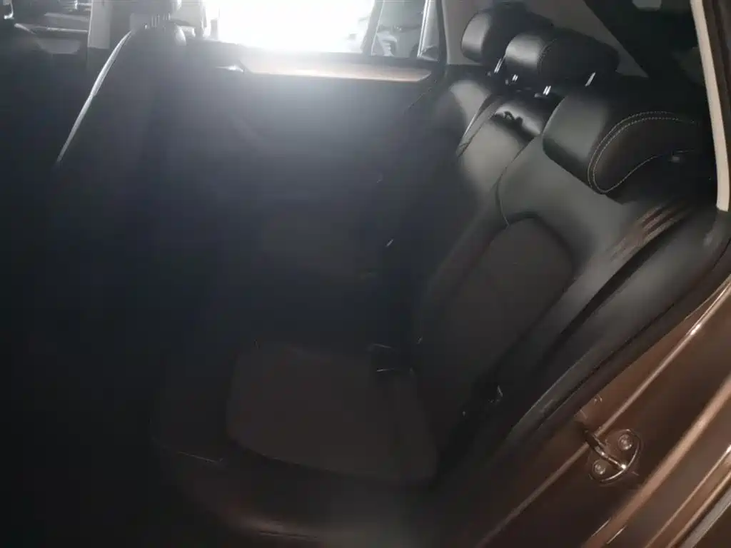 Volkswagen Santana 2015 Gran Santana 230TSI DSG Comfort фото 17