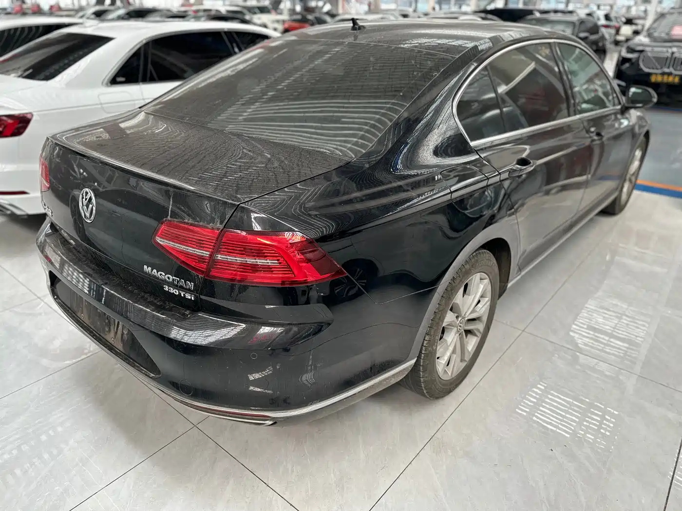 Volkswagen Magotan 2019 330TSI DSG Luxury China V фото 14